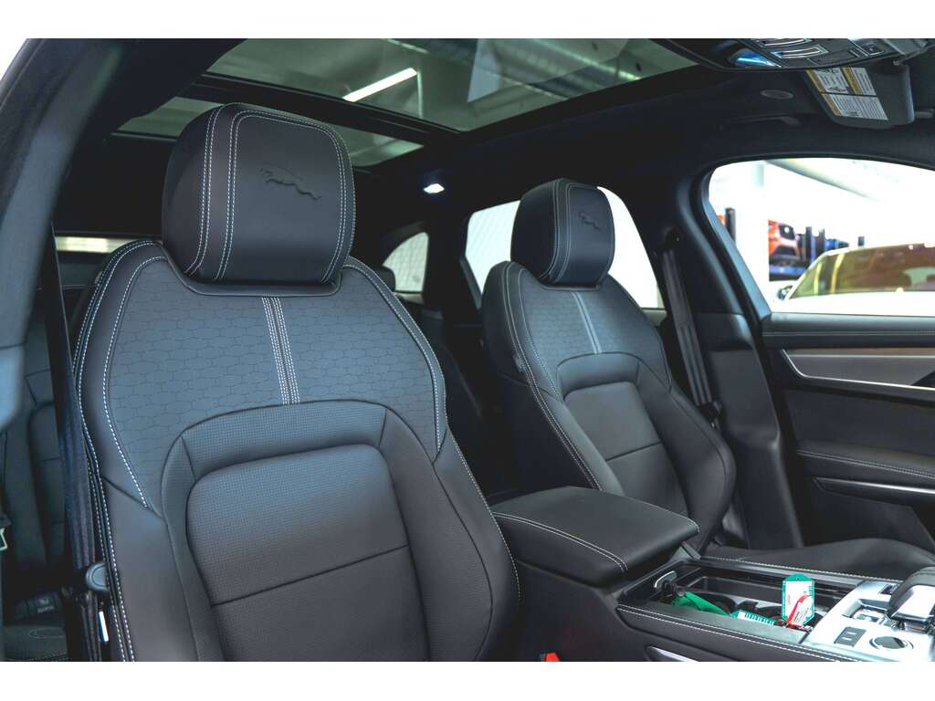 Jaguar F-PACE 2026