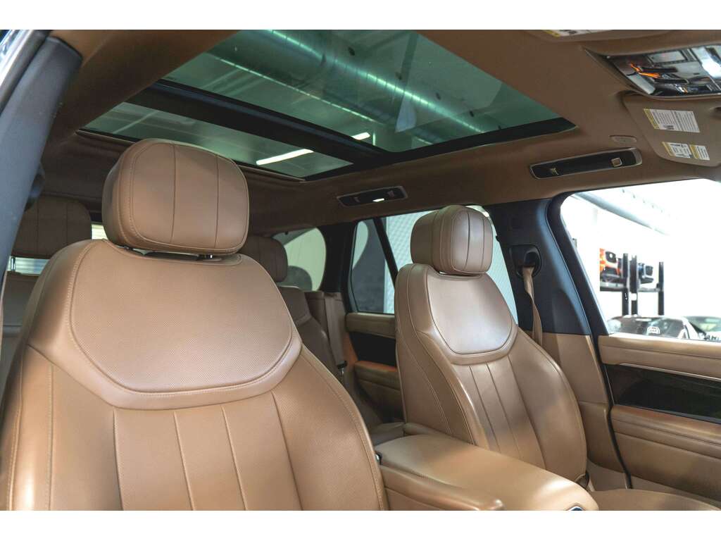 Land Rover Range Rover 2023
