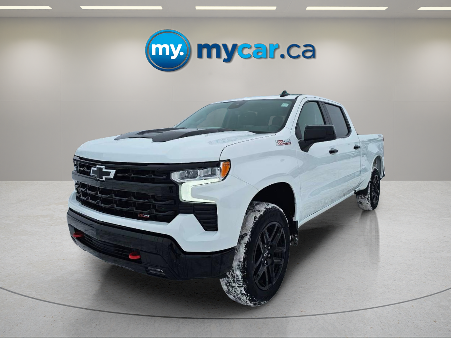 White 2025 Chevrolet Silverado 1500 LT Trail Boss Crew Cab 4WD Pickup Truck Four-Wheel Drive Automatic