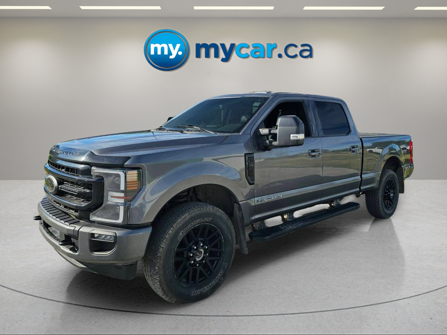2022 Ford F-250 Super Duty Lariat Crew Cab 4WD