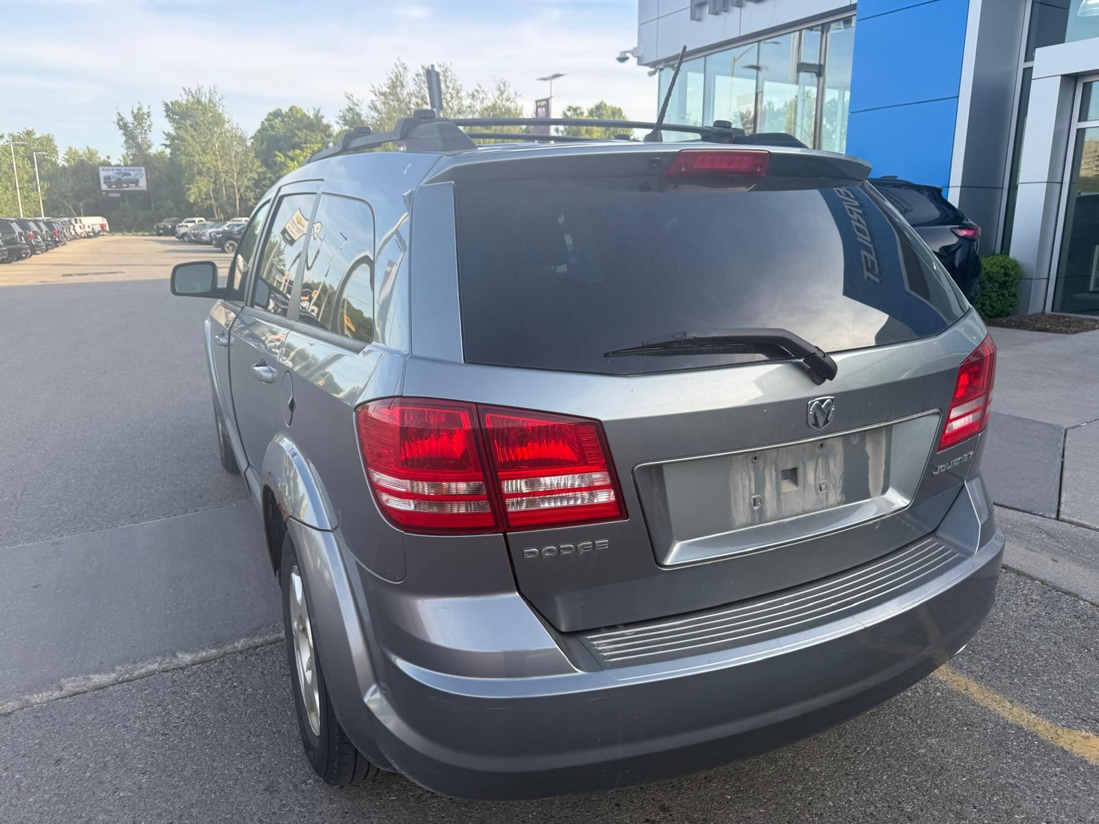 used 2009 Dodge Journey car, priced at $2,900
