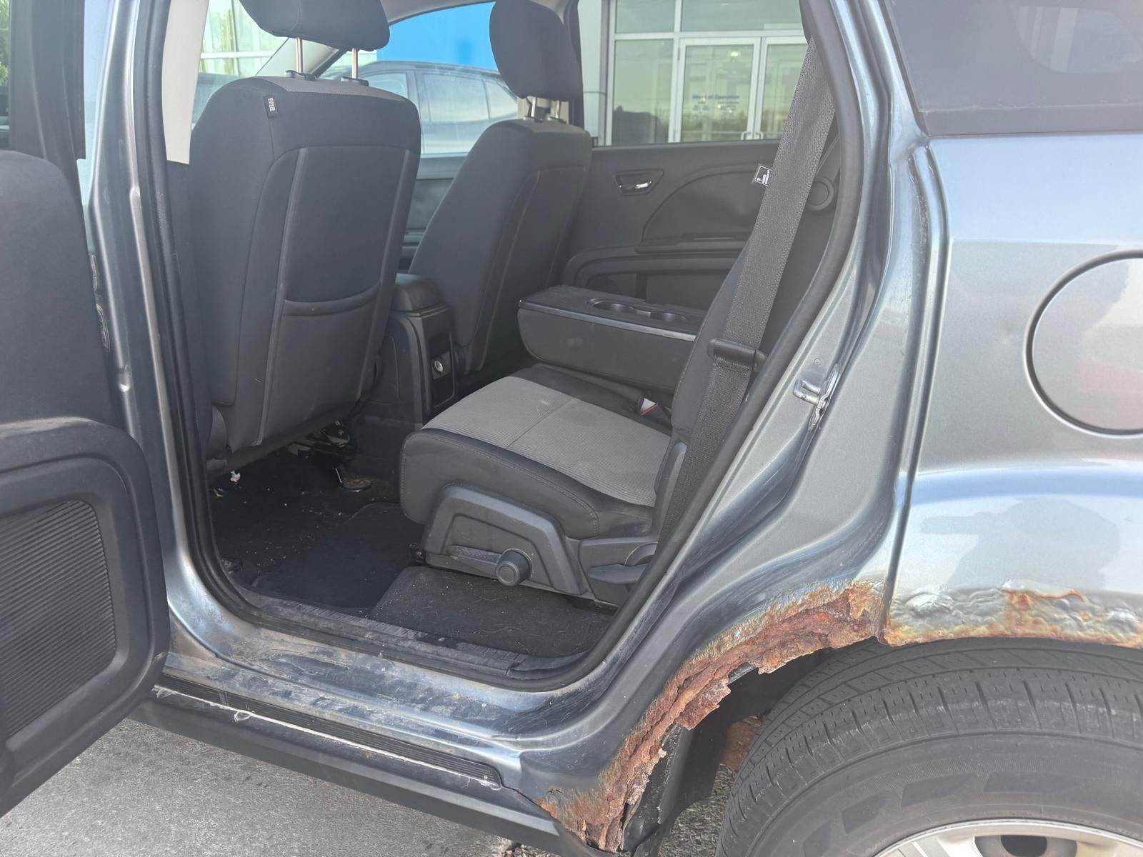 used 2009 Dodge Journey car, priced at $2,900