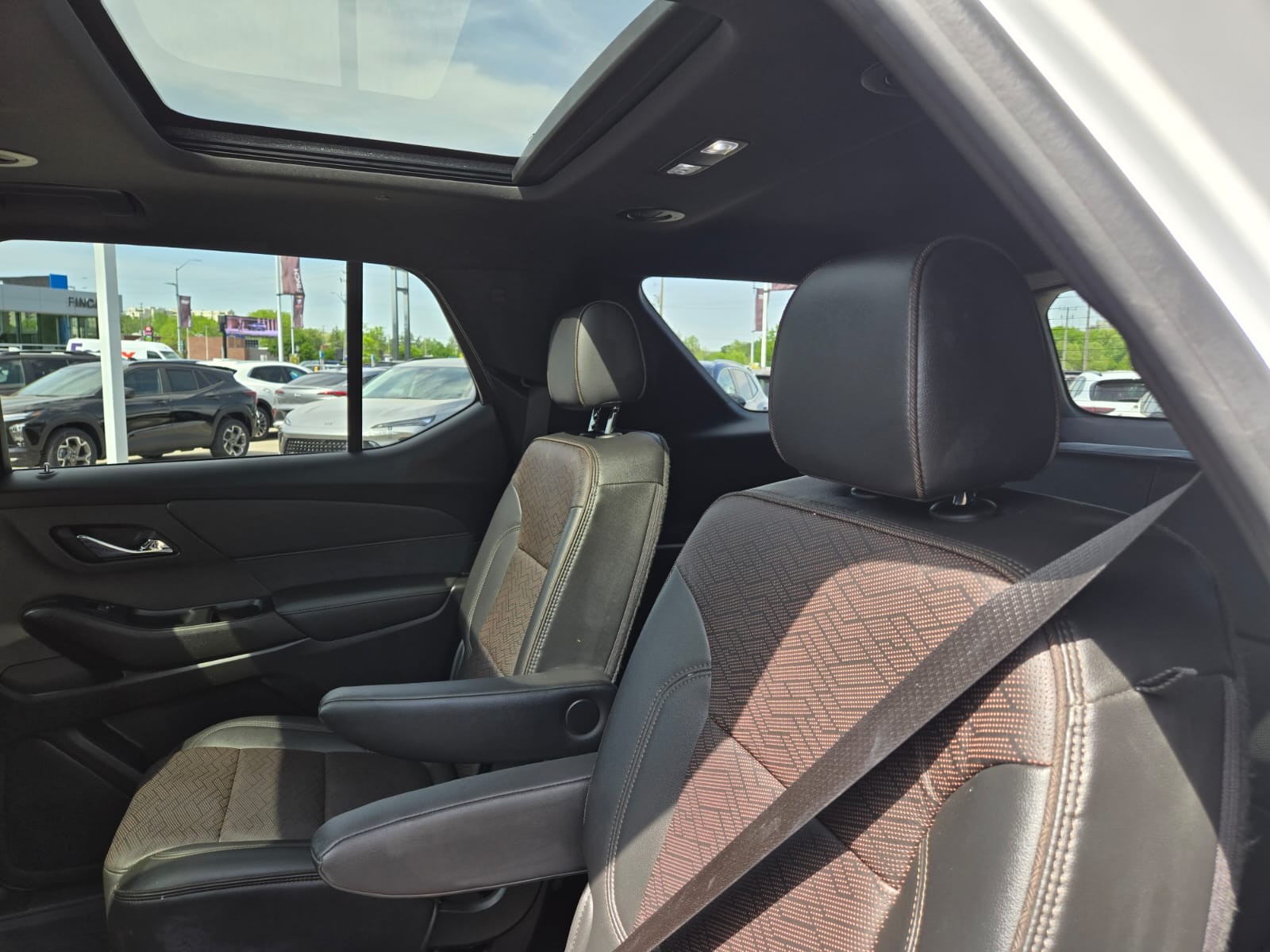 used 2023 Chevrolet Traverse car, priced at $46,620
