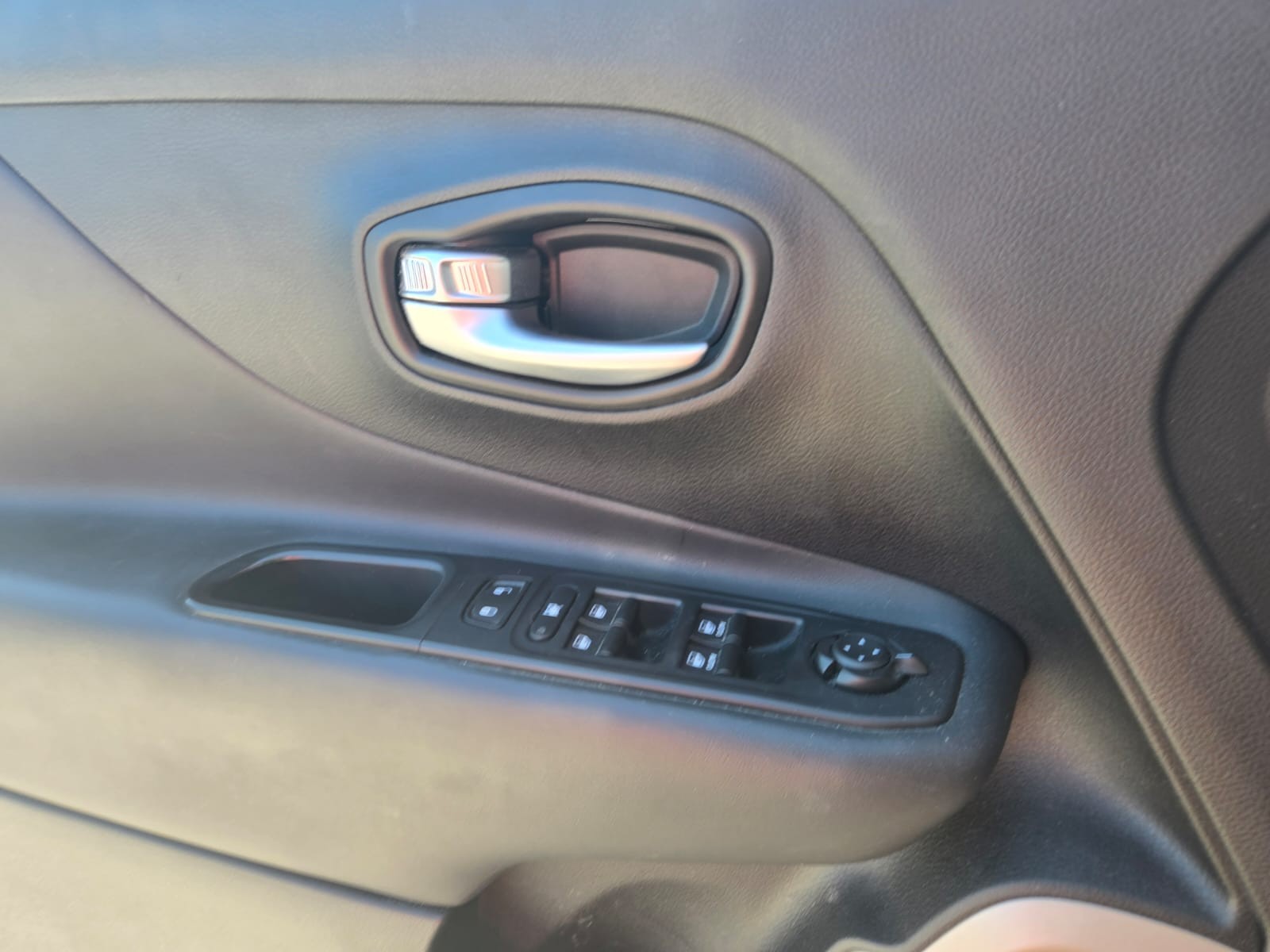 used 2016 Jeep Renegade car, priced at $6,250