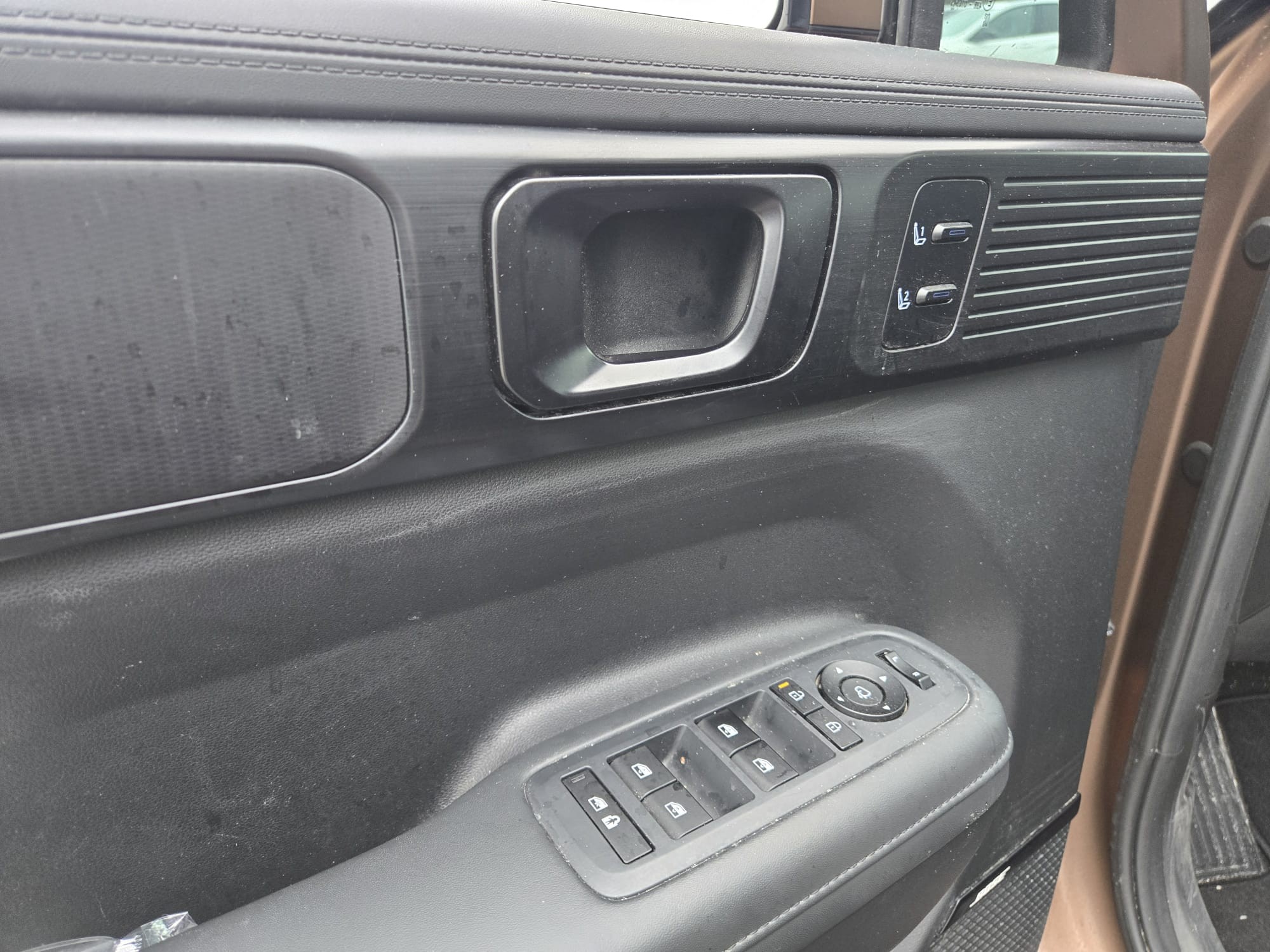 used 2025 Hyundai Santa Fe car, priced at $46,858
