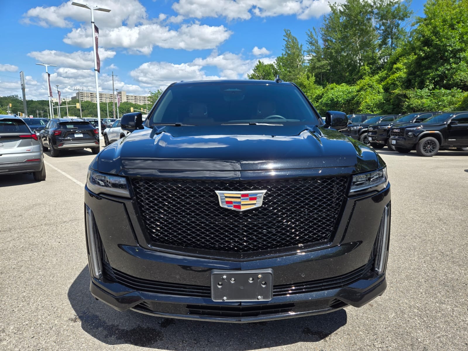 used 2023 Cadillac Escalade ESV car, priced at $95,499