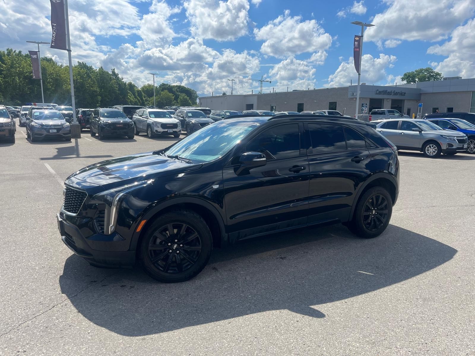 used 2023 Cadillac XT4 car, priced at $32,117