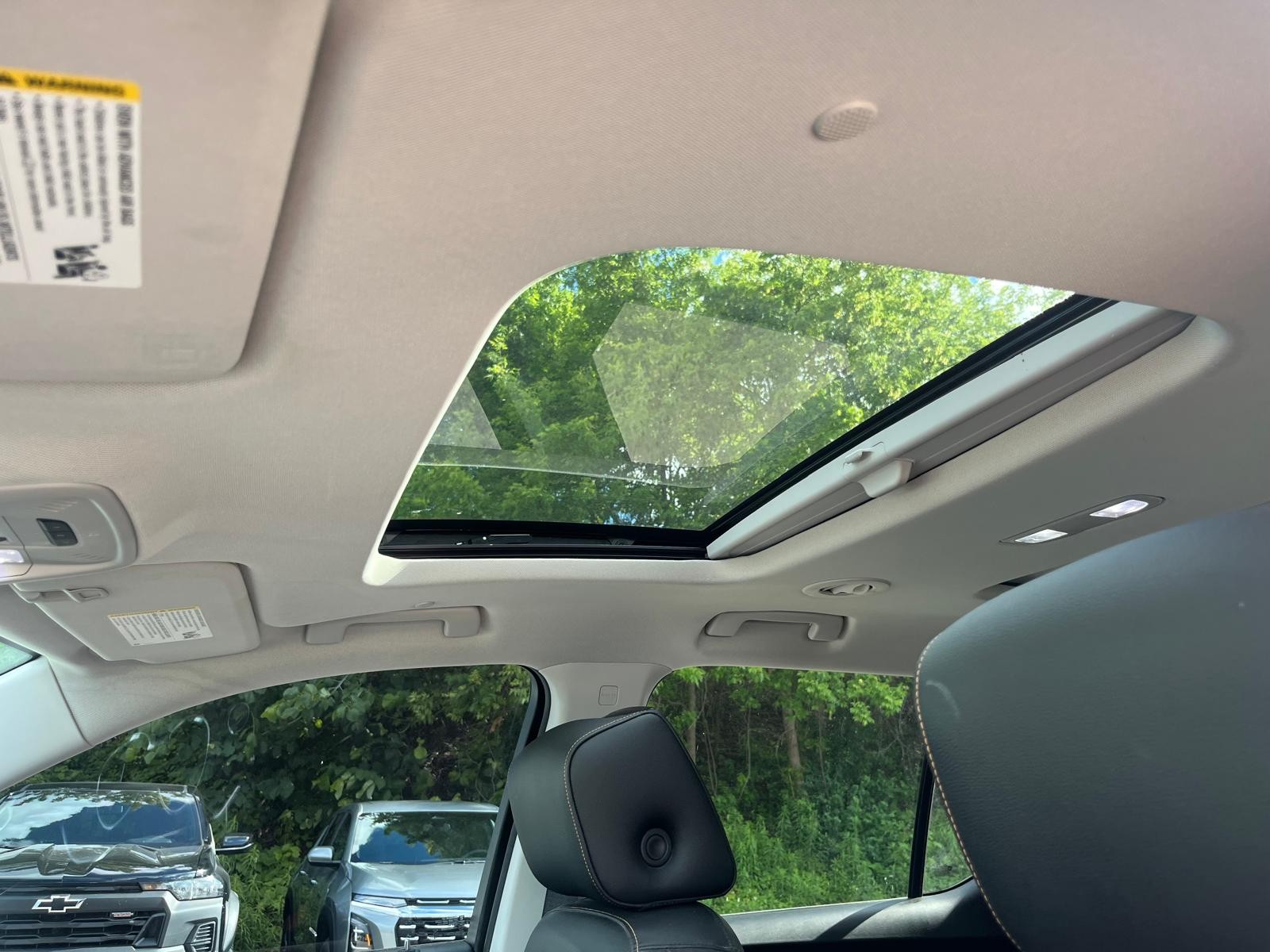 used 2020 Chevrolet Traverse car, priced at $28,879