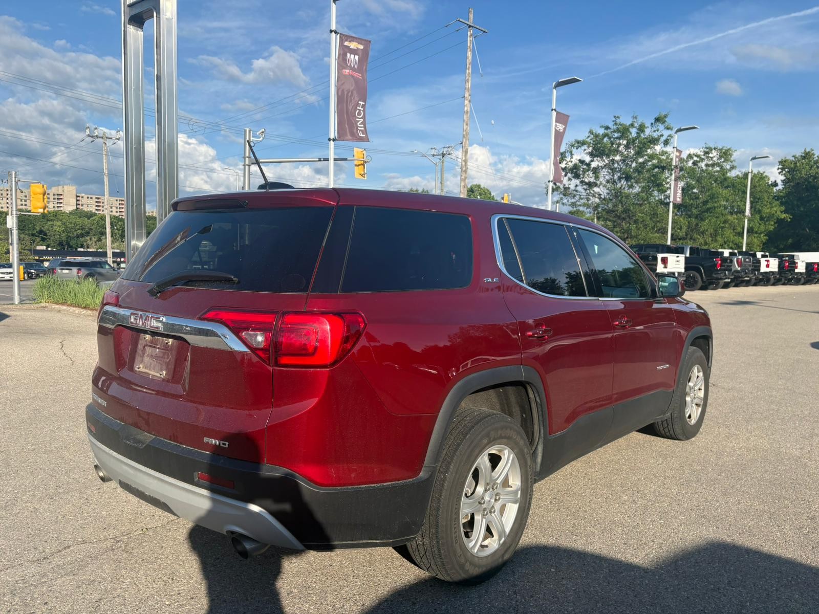 used 2018 GMC Acadia car, priced at $19,995