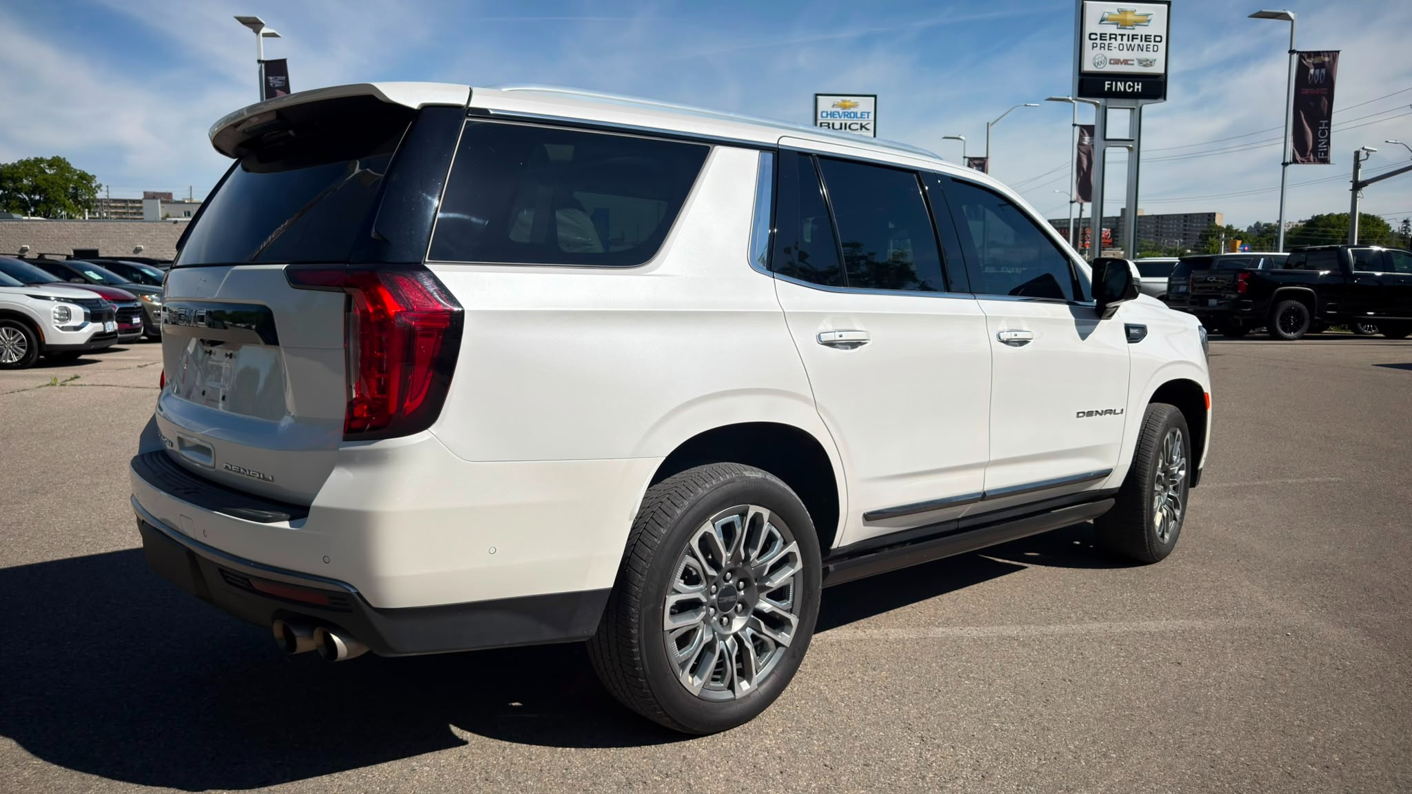 used 2023 GMC Yukon car, priced at $91,699