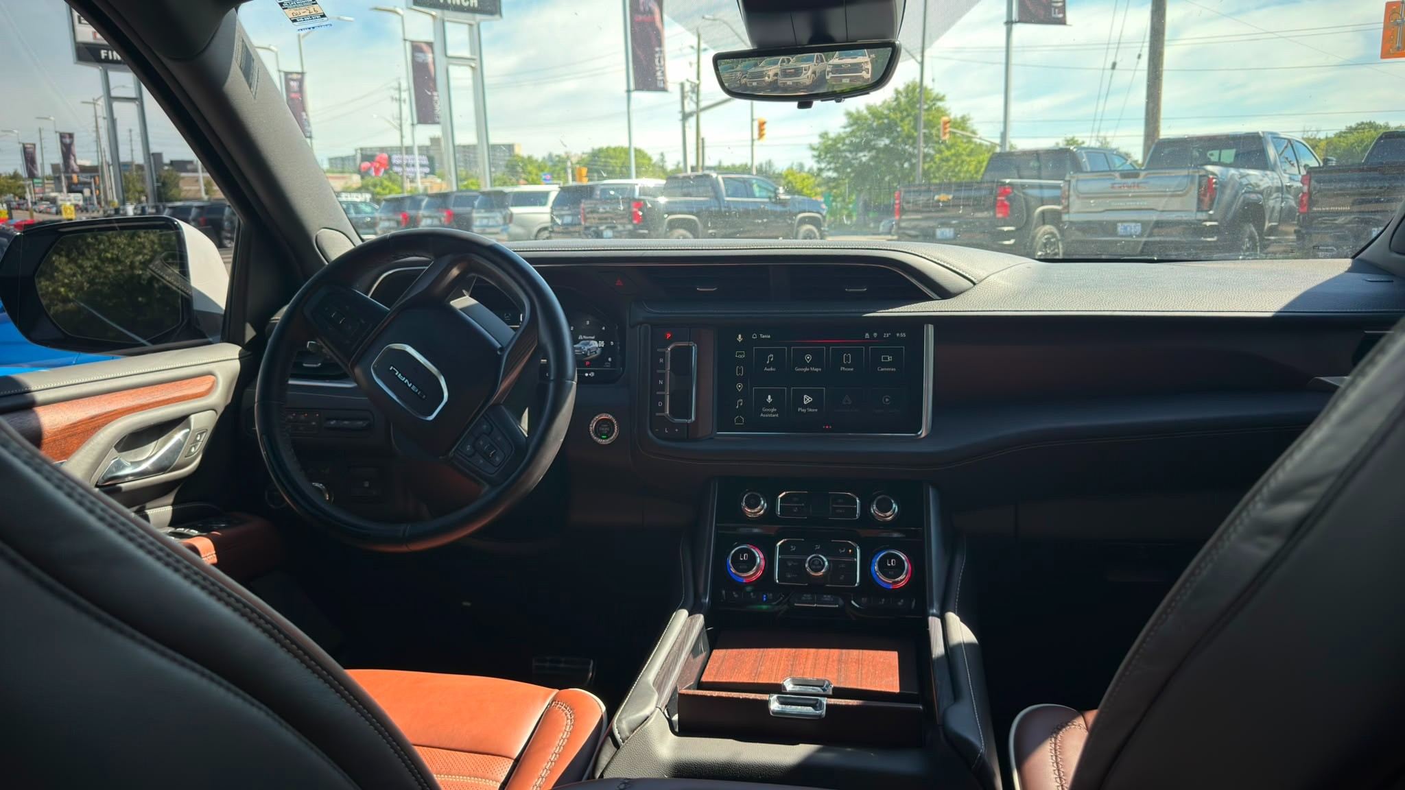 used 2023 GMC Yukon car, priced at $91,699