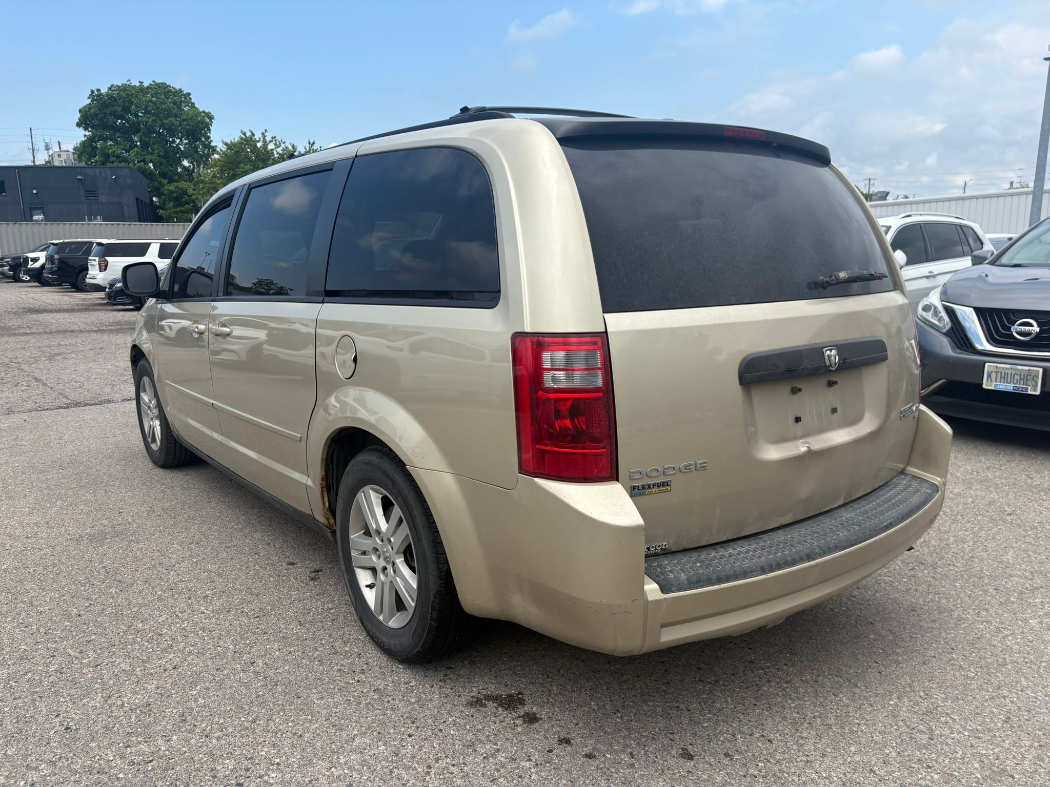 used 2010 Dodge Grand Caravan car, priced at $4,998
