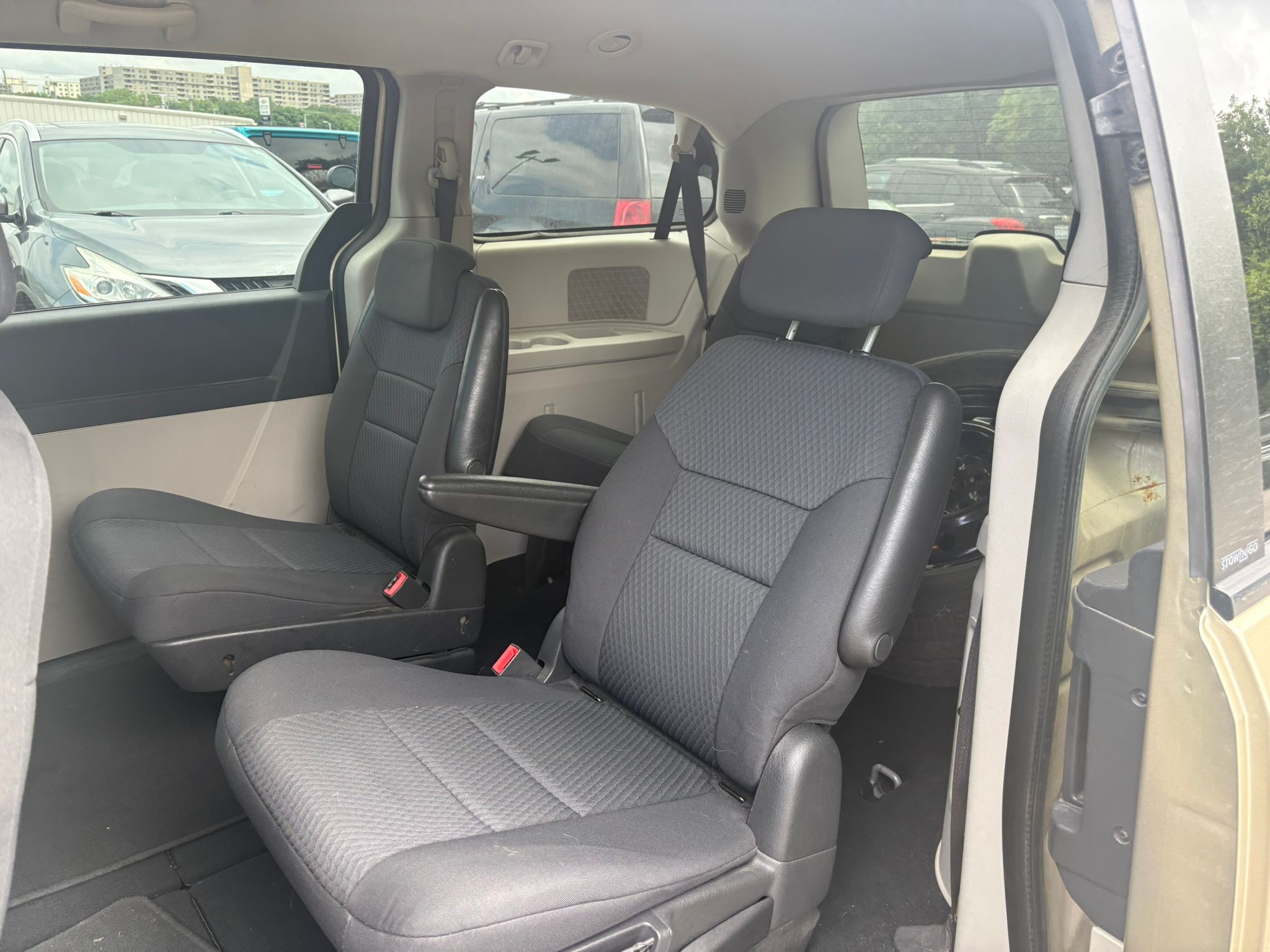 used 2010 Dodge Grand Caravan car, priced at $4,998