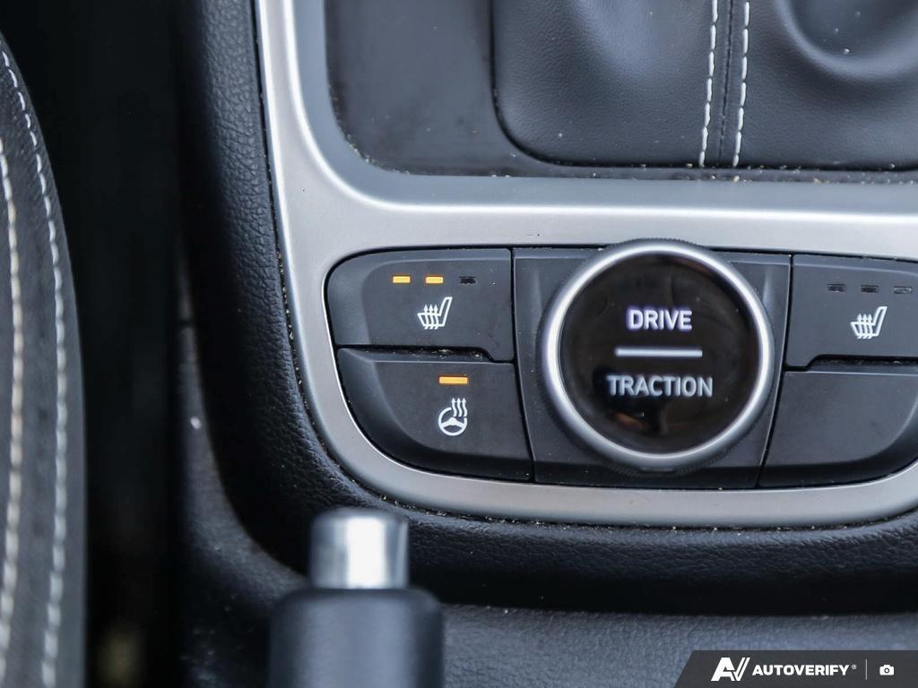 used 2022 Hyundai Venue car, priced at $20,597