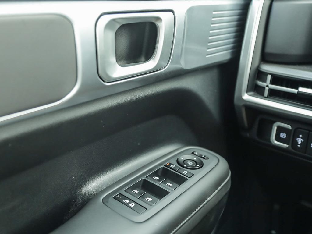 used 2025 Hyundai Santa Fe car, priced at $48,597