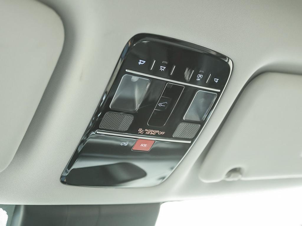 used 2025 Hyundai Santa Fe car, priced at $48,597
