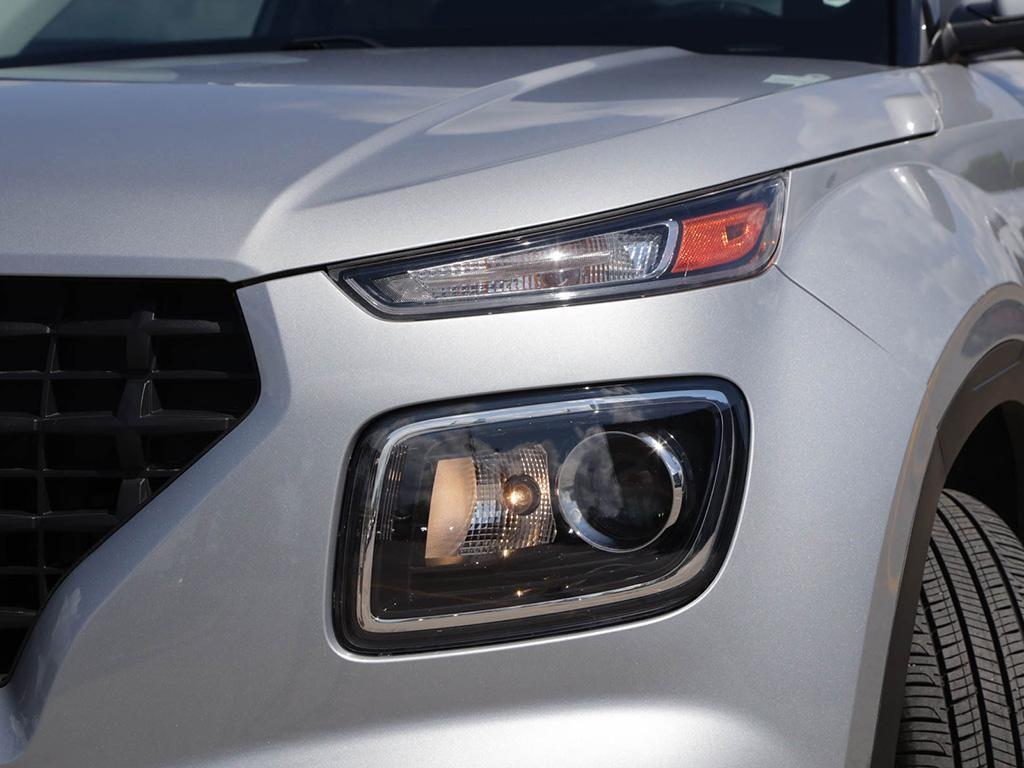used 2022 Hyundai Venue car, priced at $21,597
