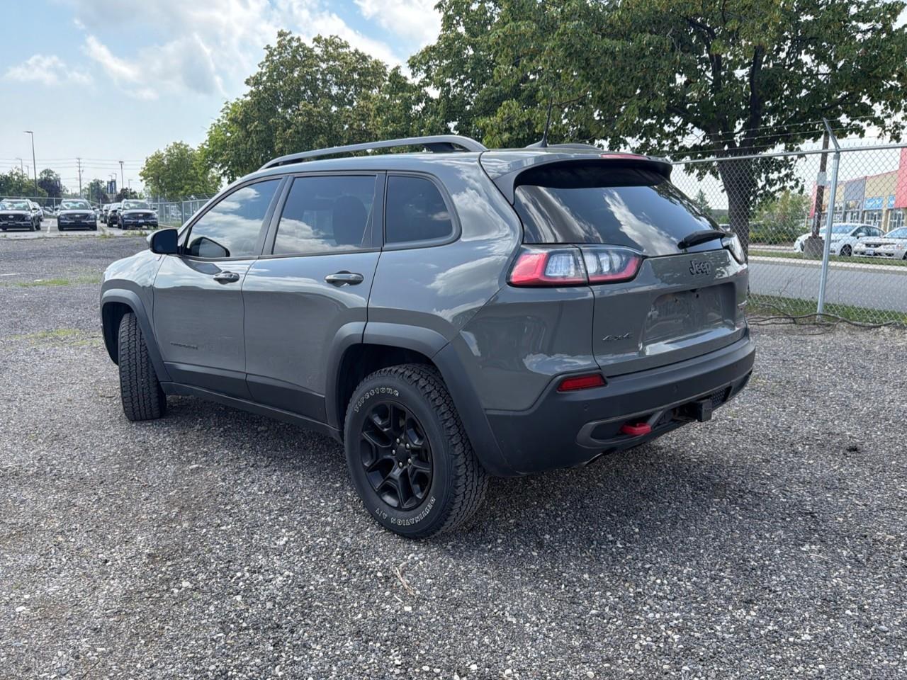 used 2019 Jeep Cherokee car, priced at $25,597