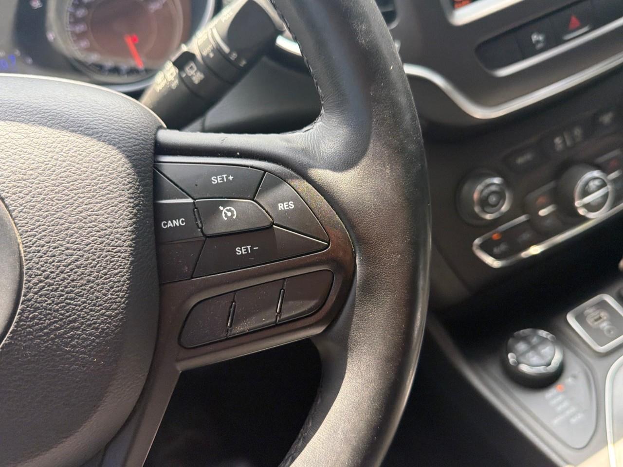 used 2019 Jeep Cherokee car, priced at $25,597
