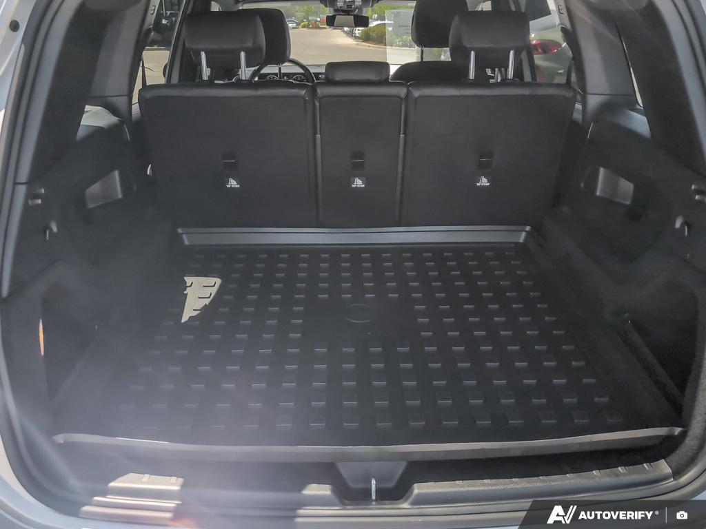 used 2020 Mercedes-Benz GLB 250 car, priced at $29,900