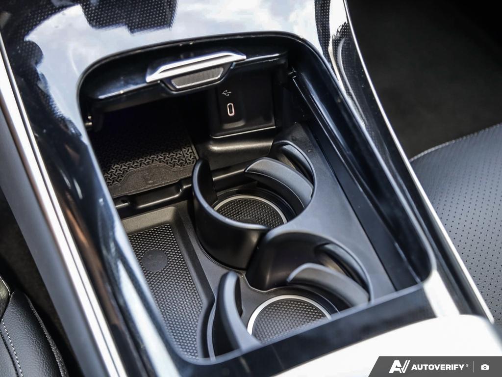 new 2026 Mercedes-Benz GLC 300 car, priced at $79,969