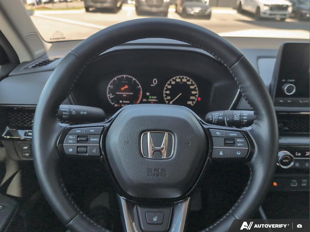 used 2025 Honda CR-V car, priced at $40,900
