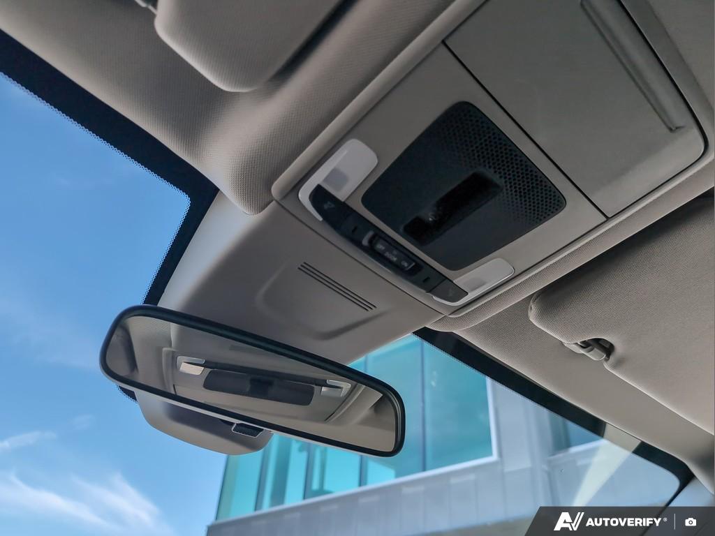 used 2025 Honda CR-V car, priced at $40,900