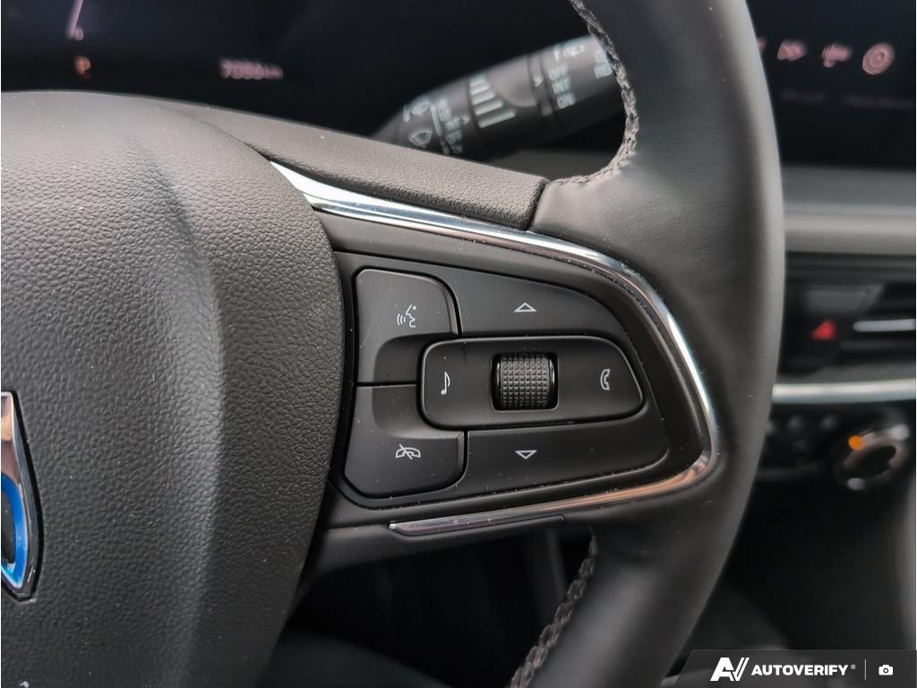used 2025 Buick Encore GX car, priced at $30,900
