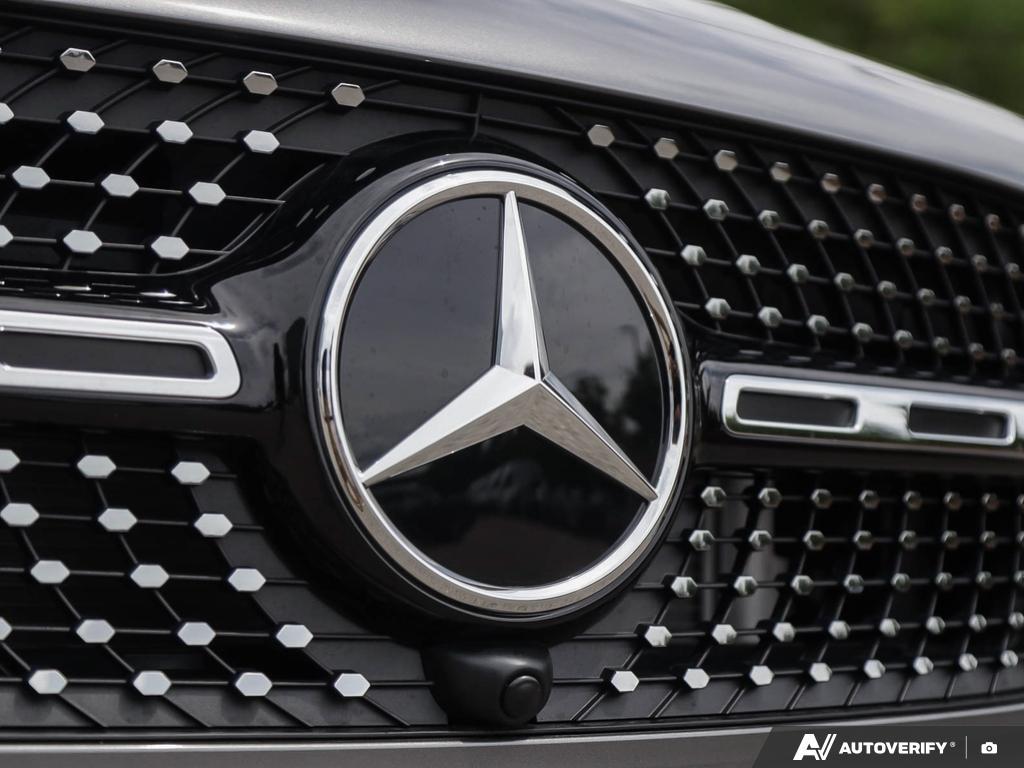 new 2026 Mercedes-Benz GLB 250 car, priced at $70,419