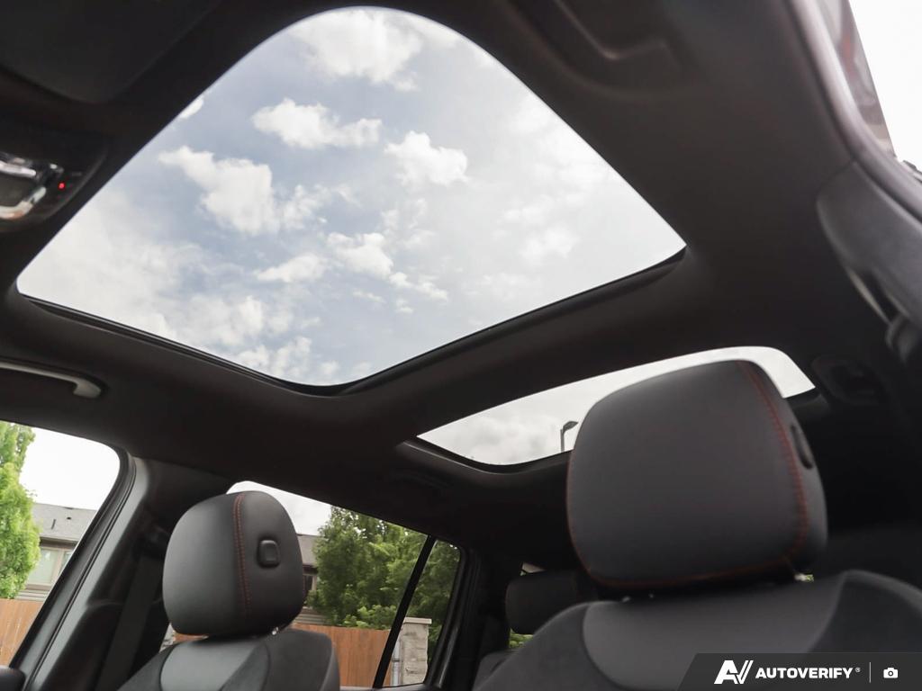 new 2026 Mercedes-Benz GLB 250 car, priced at $70,419