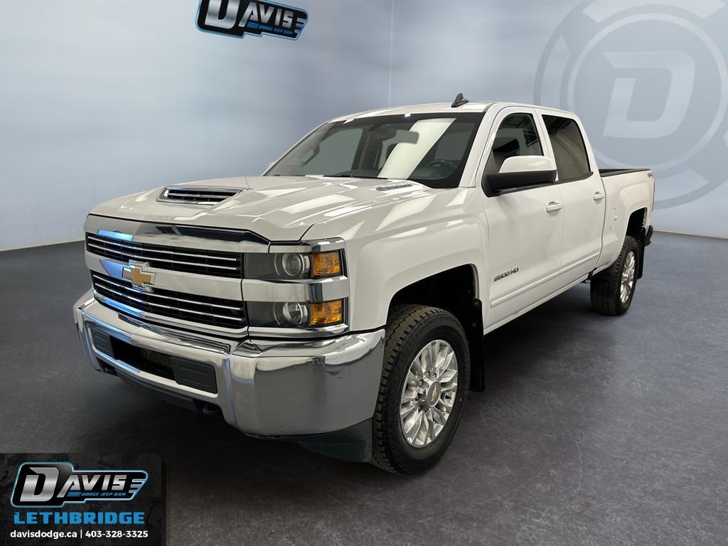2018 Chevrolet Silverado 2500HD LT Crew Cab 4WD