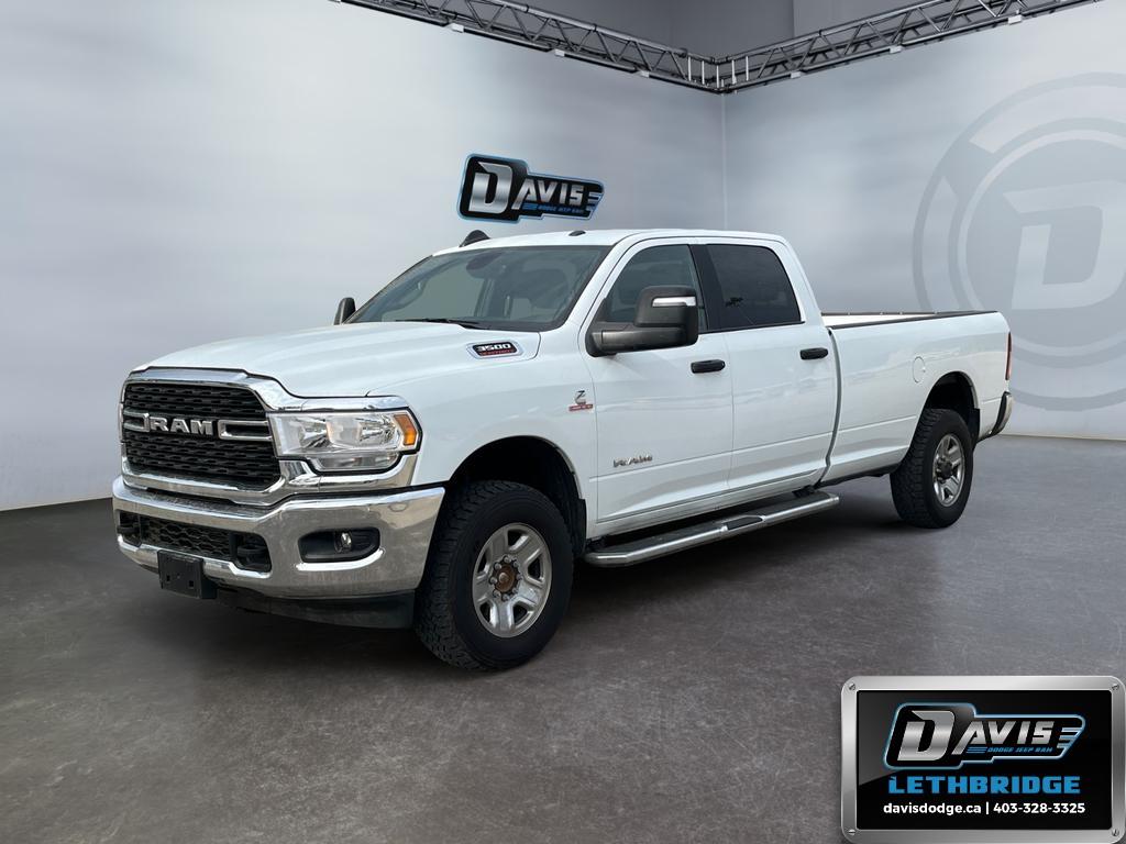 2024 RAM 3500 Big Horn Crew Cab LB 4WD