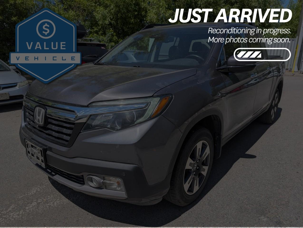 Gray 2017 Honda Ridgeline Pickup Truck 6-Speed Automatic
