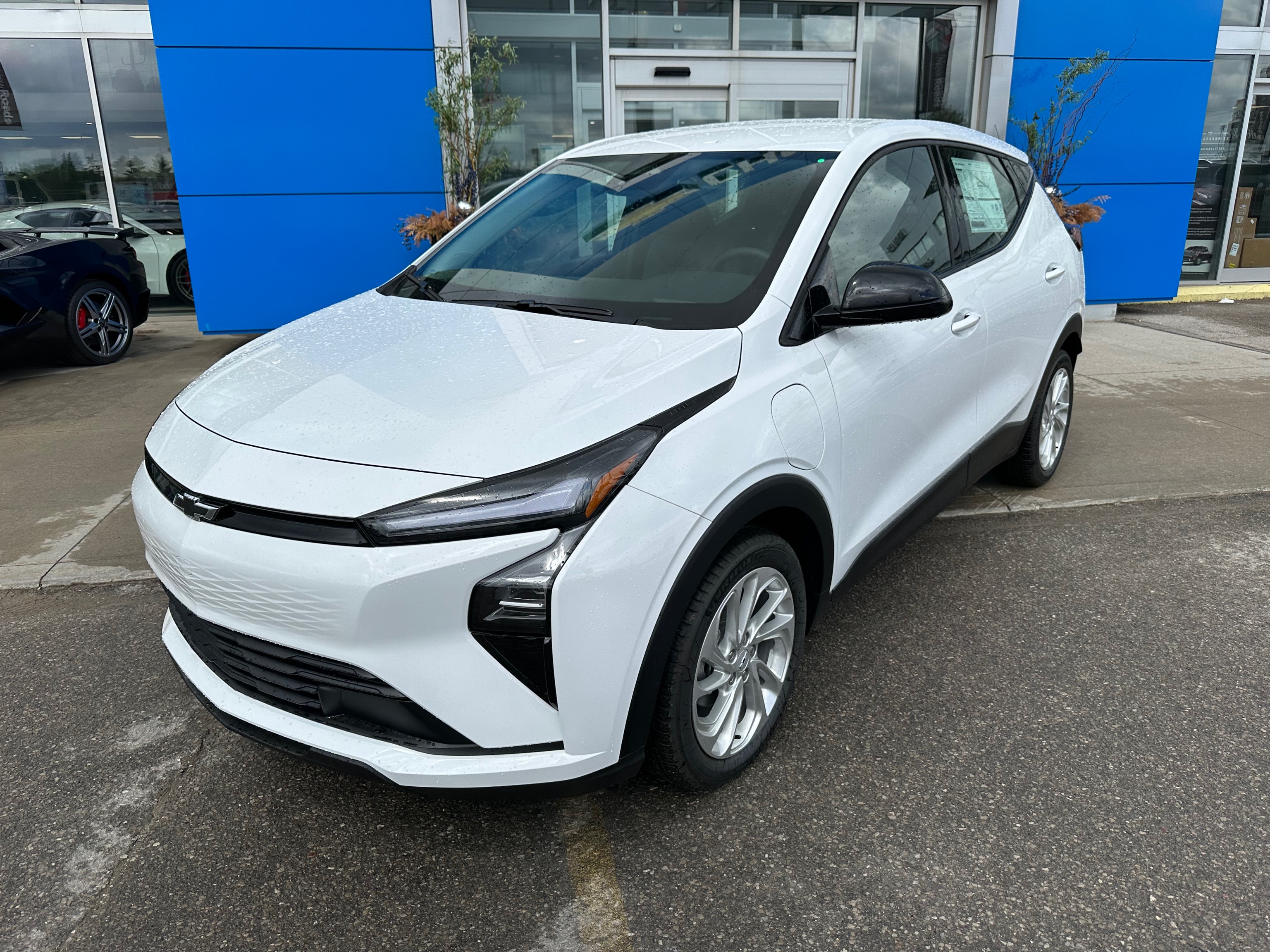 2027 Chevrolet Bolt LT FWD