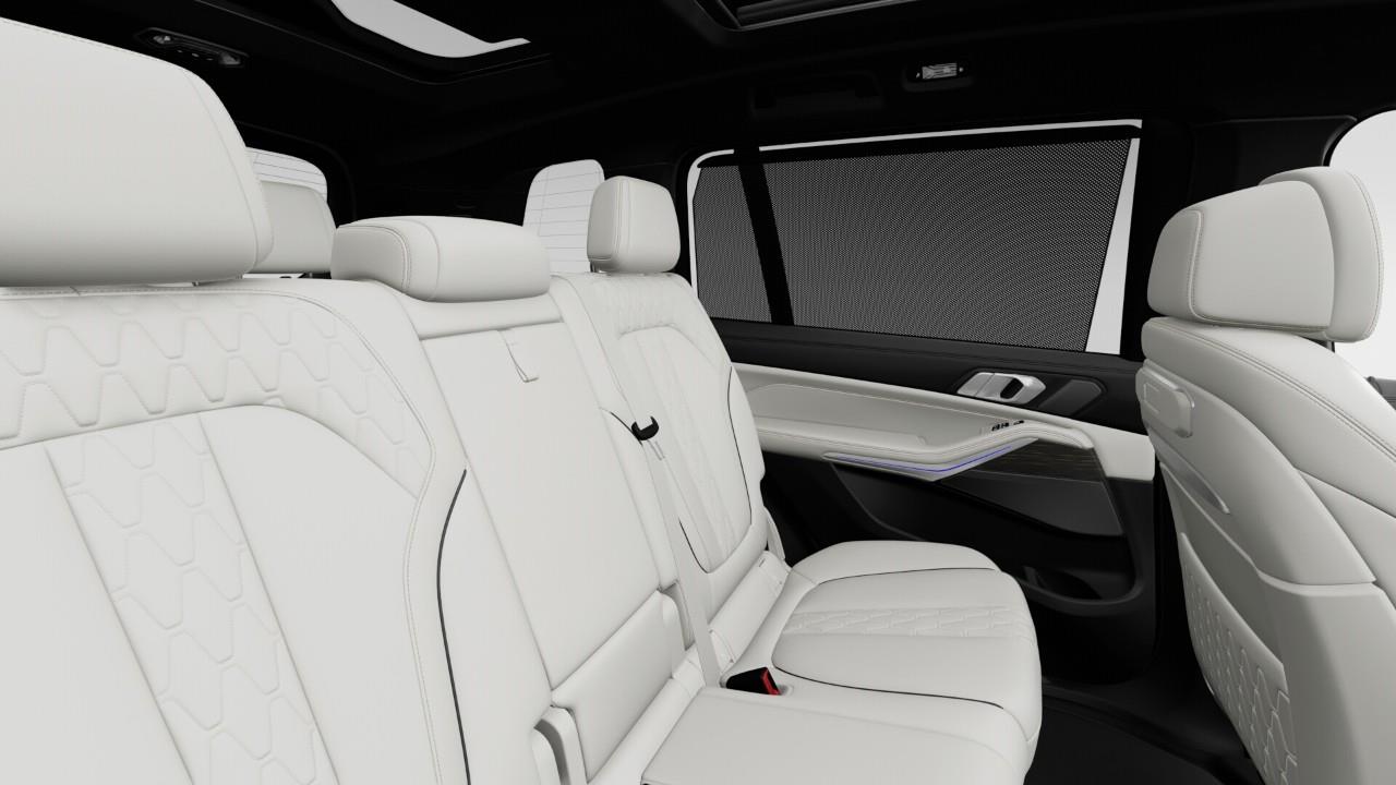 new 2027 BMW X7 car, priced at $143,134