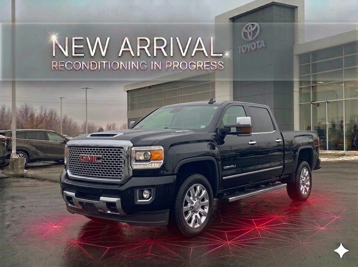 2018 GMC Sierra 2500HD Denali Crew Cab SB 4WD Pickup Truck Four-Wheel Drive 6-Speed Automatic