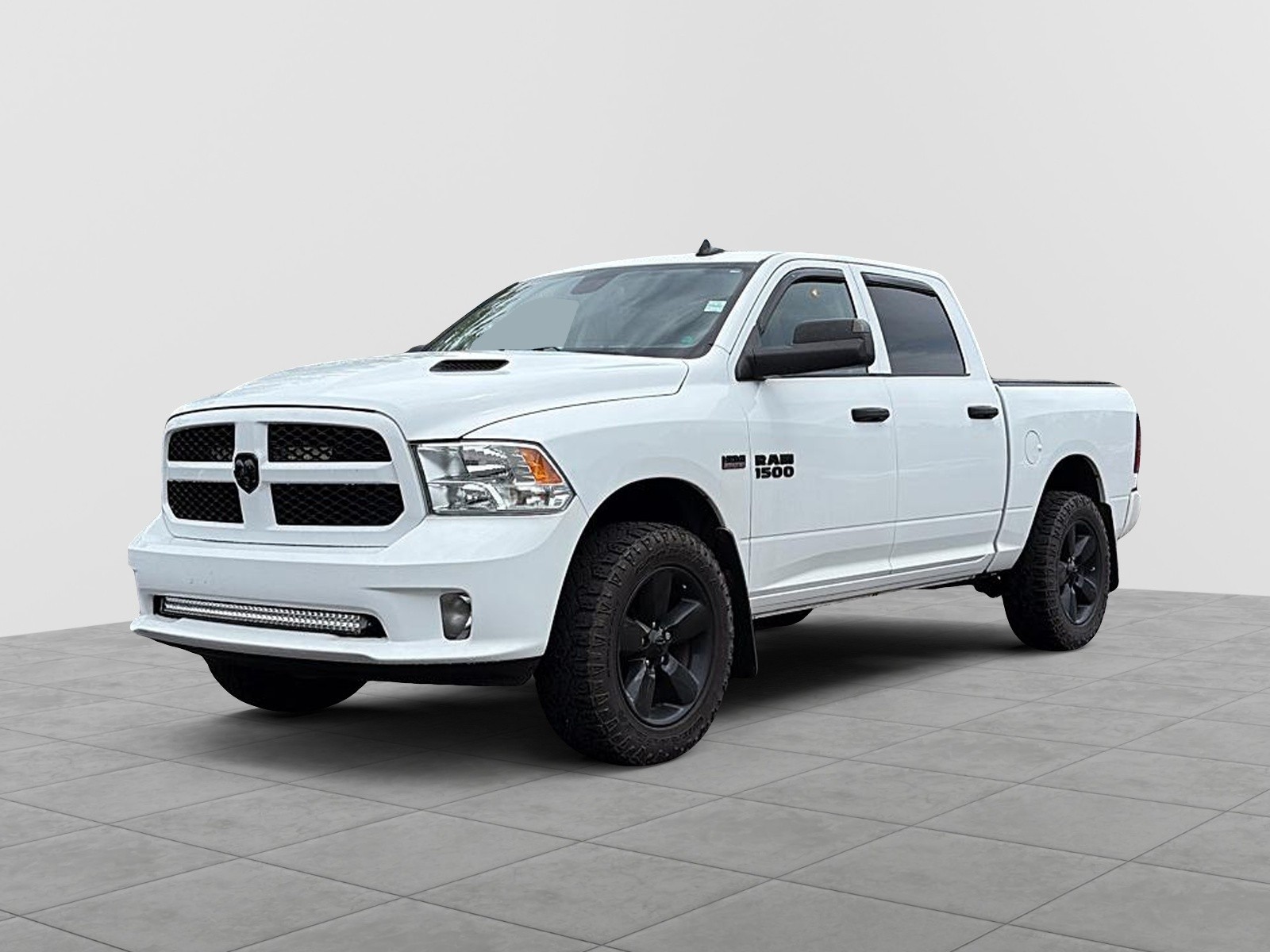 White 2022 RAM 1500 Classic Tradesman Crew Cab 4WD Pickup Truck Four-Wheel Drive 8-Speed Automatic