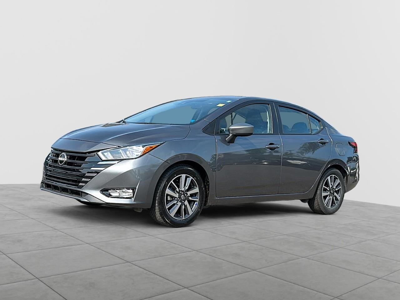 Gray 2024 Nissan Versa SV FWD Sedan Front-Wheel Drive Continuously Variable Transmission