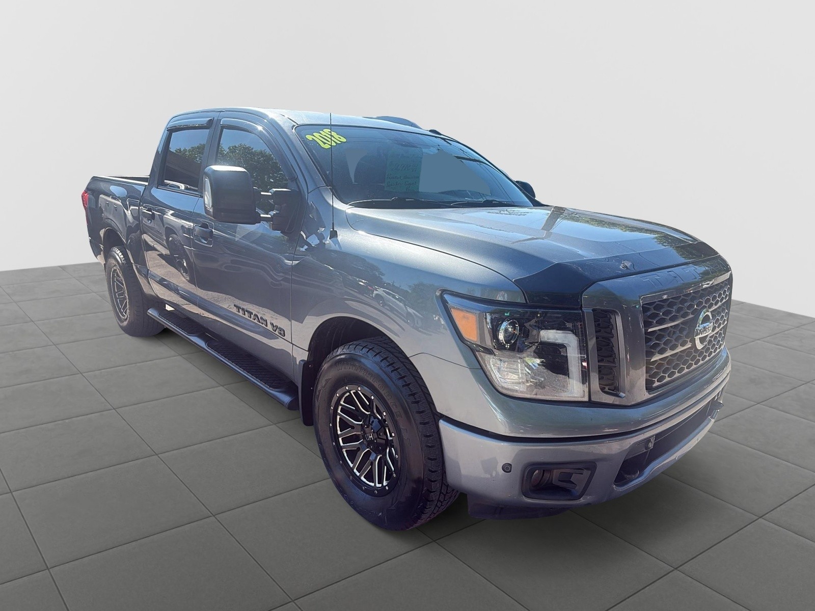 2018 Nissan Titan SV Midnight Edition