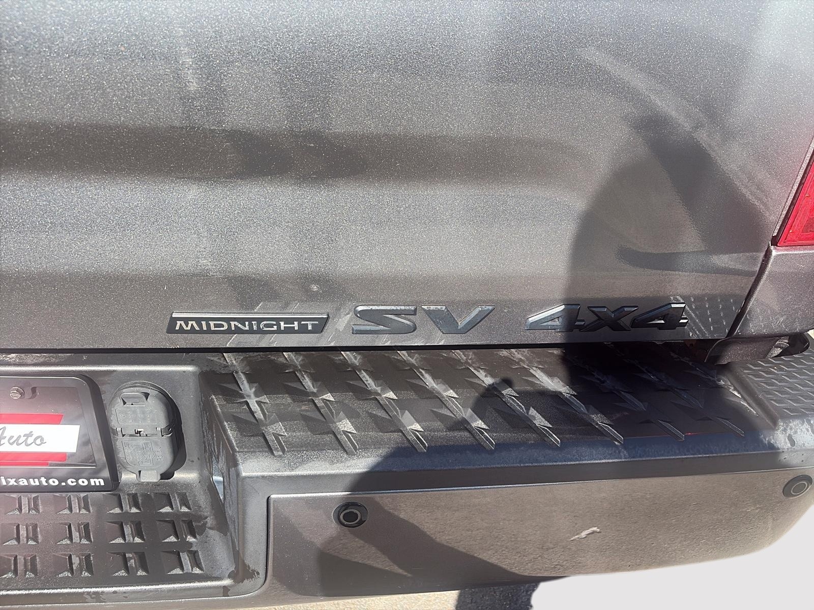 2018 Nissan Titan SV Midnight Edition