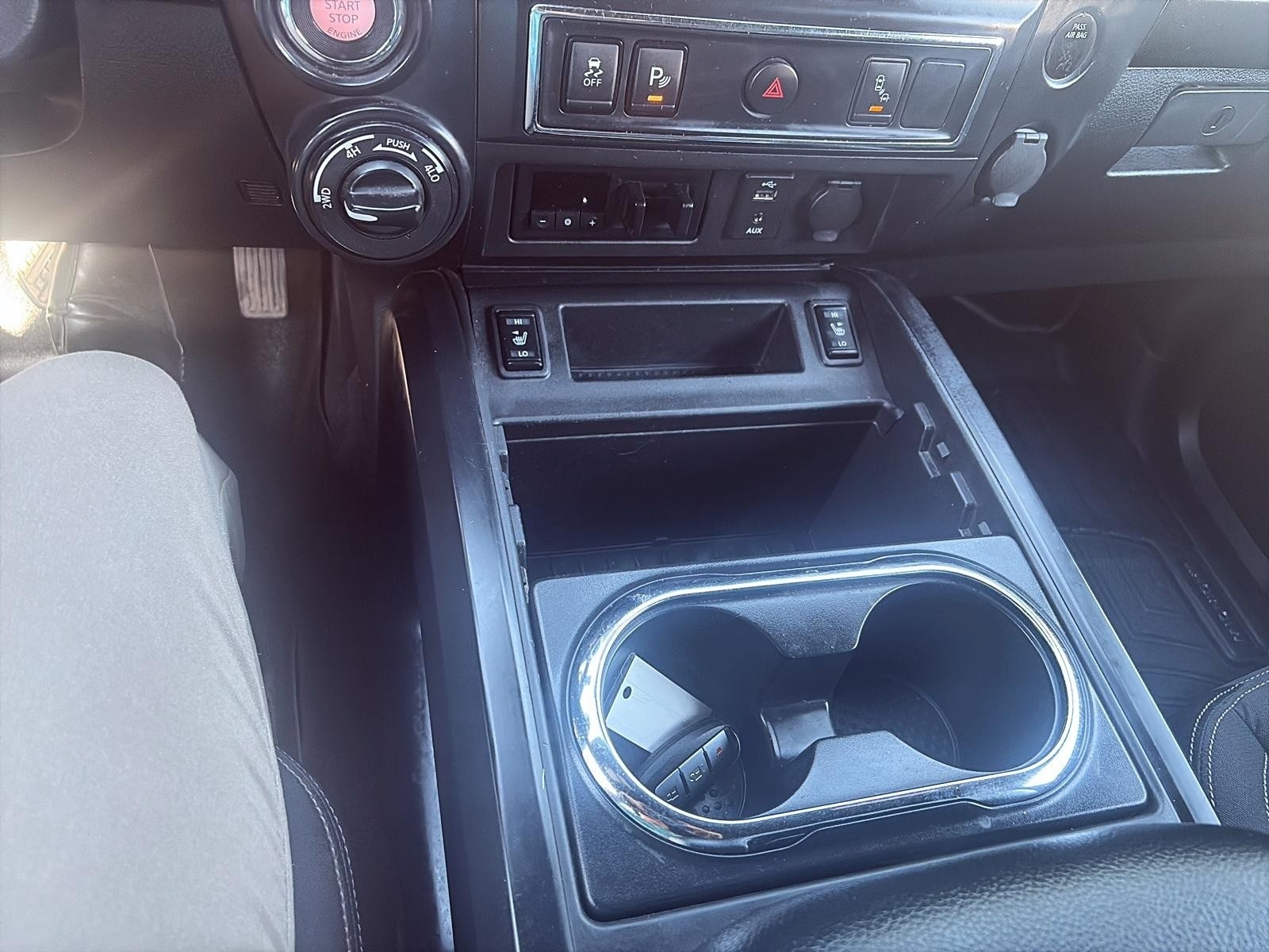 2018 Nissan Titan SV Midnight Edition