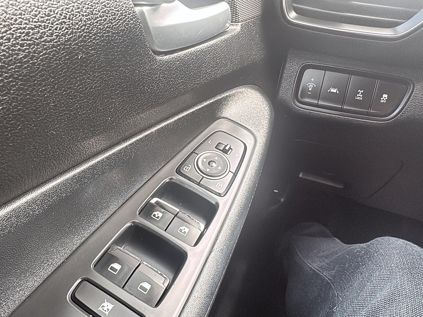 2019 Hyundai Santa Fe Preferred 2.4