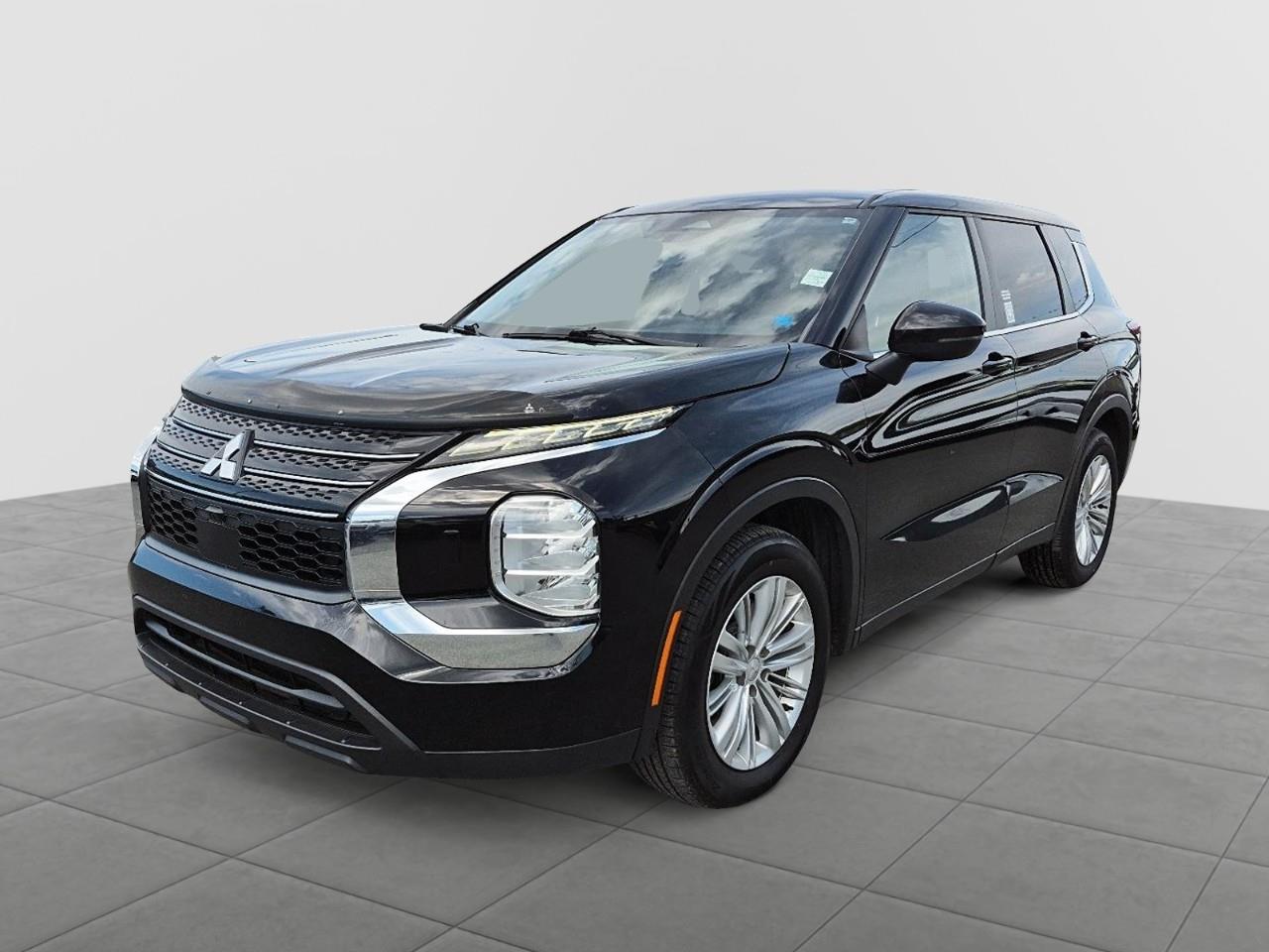 2022 Mitsubishi Outlander ES S-AWC
