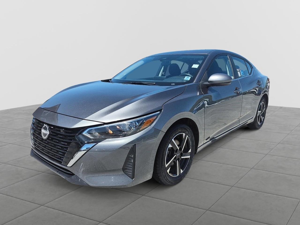 Gray 2025 Nissan Sentra SV FWD Sedan Front-Wheel Drive Continuously Variable Transmission