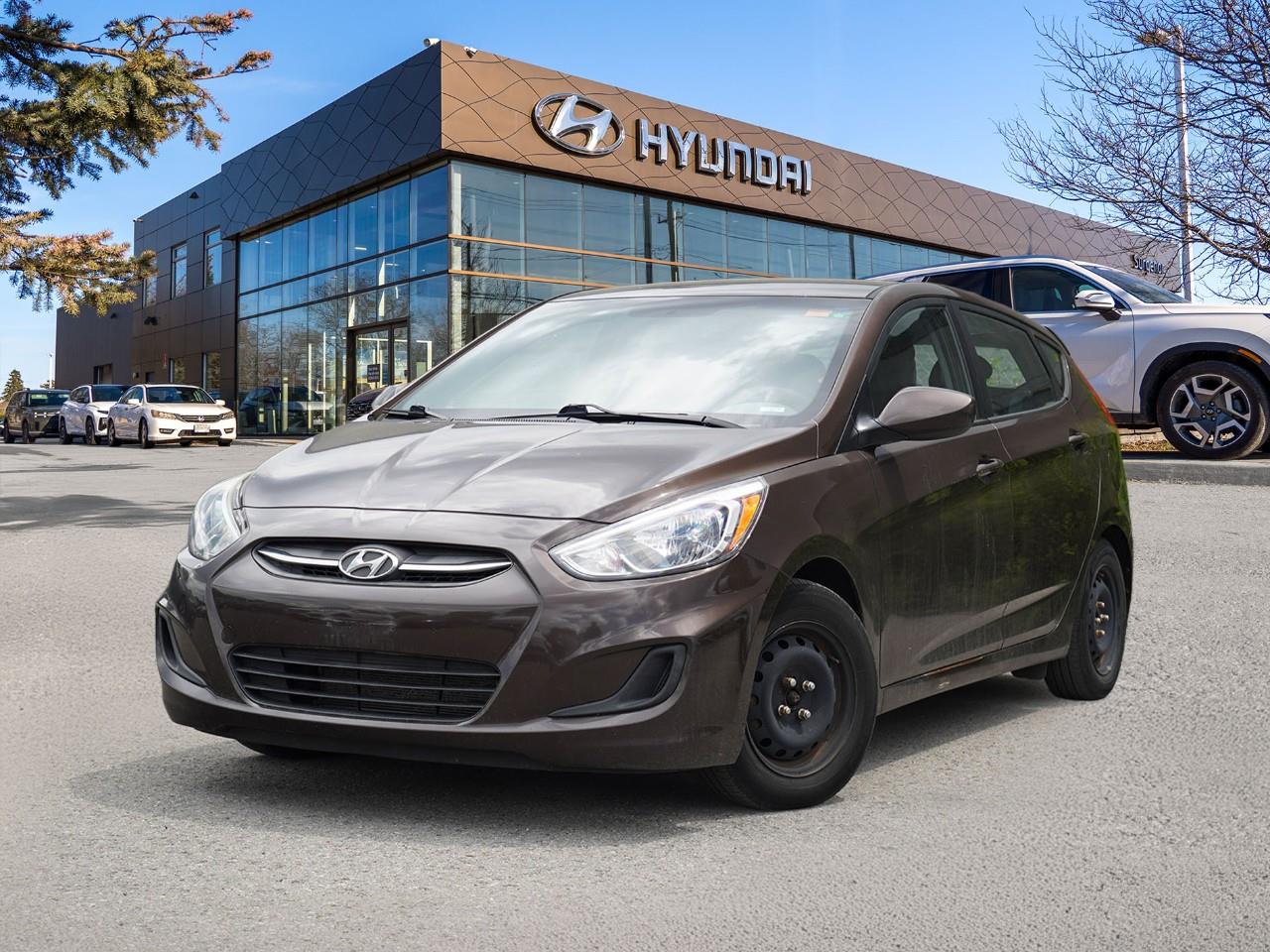 2016 Hyundai Accent GL 4-Door Hatchback FWD
