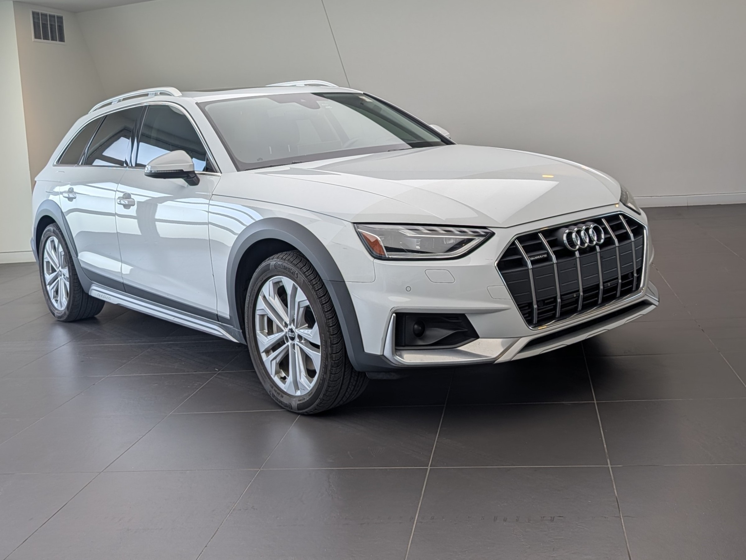 White 2023 Audi A4 Allroad quattro Technik 45 TFSI AWD Wagon 7-Speed Automatic