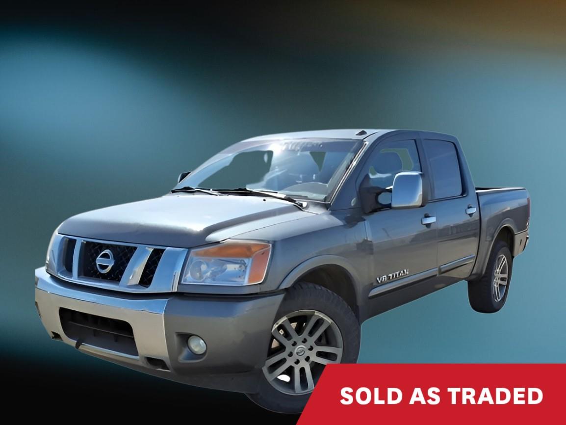Gray 2015 Nissan Titan Pickup Truck Four-Wheel Drive 5-Speed Automatic