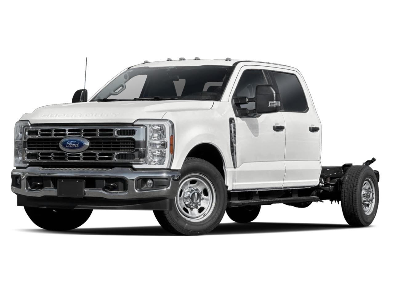 2023 Ford F-350 Super Duty Chassis XL Crew Cab 4WD