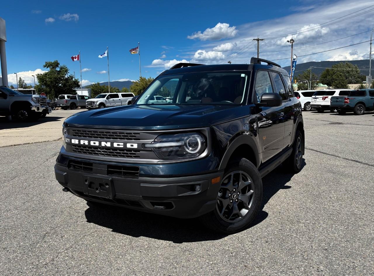 Blue 2022 Ford Bronco Sport Badlands 4WD SUV / Crossover All-Wheel Drive 8-Speed Automatic