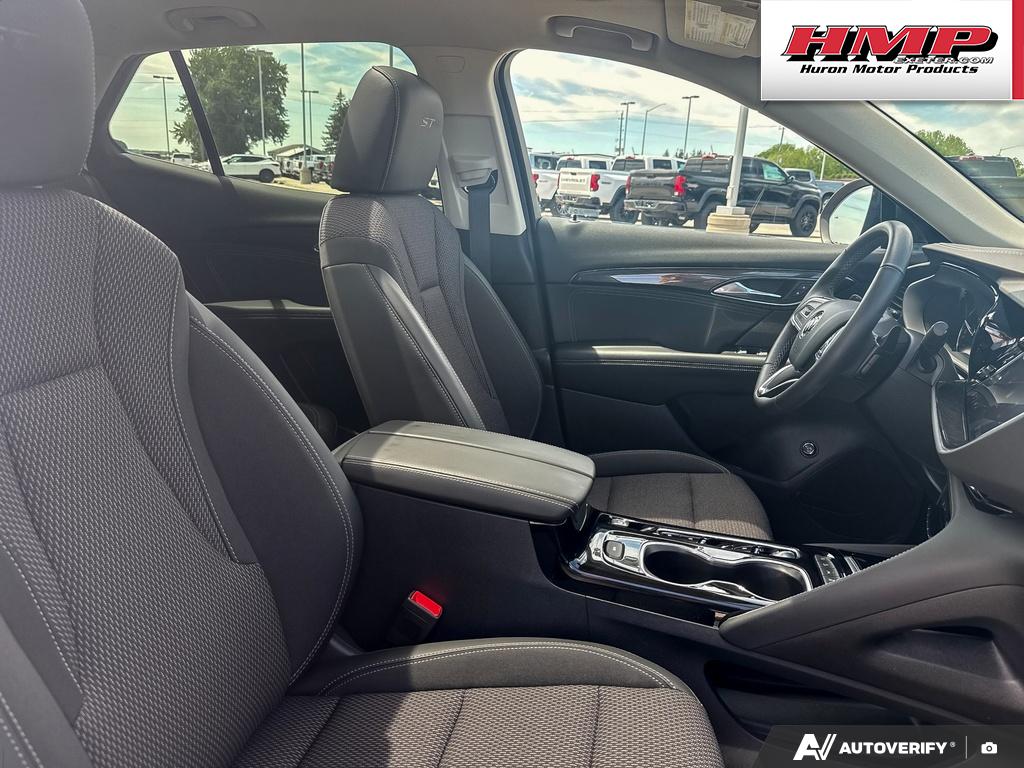 used 2023 Buick Envision car, priced at $27,985